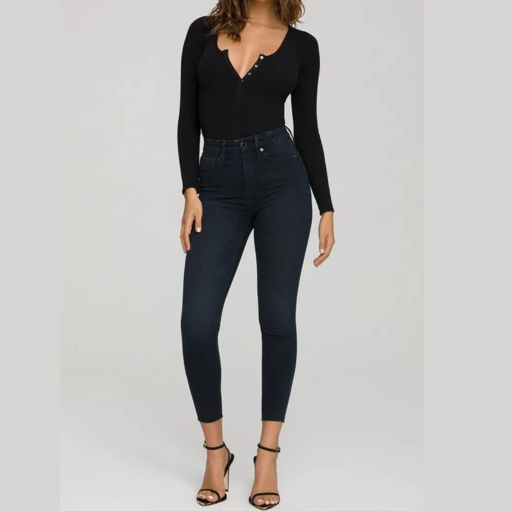 NWT Good American Good Waist Crop Jeans (10)